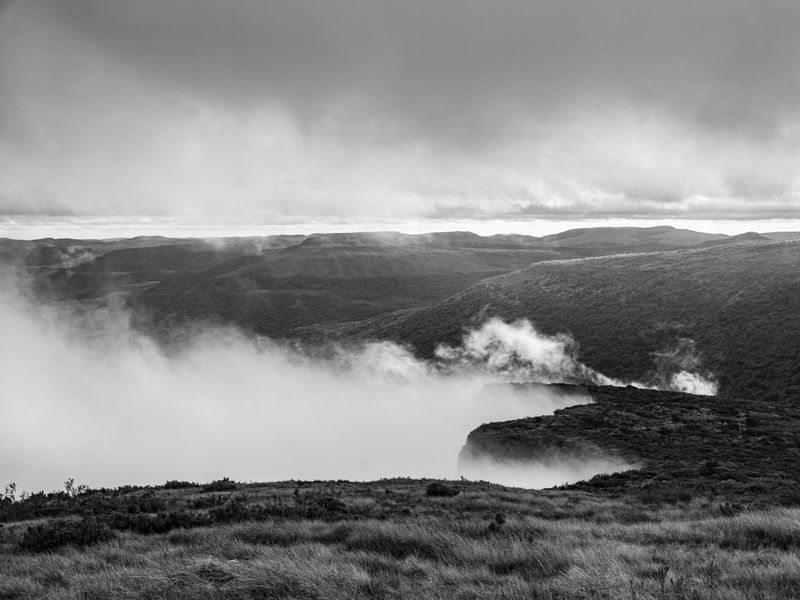 NUVENS SAINDO DO CÂNION