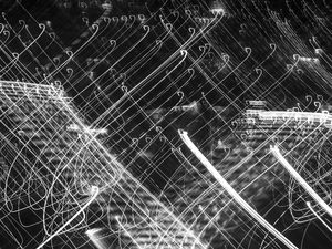 LINHAS URBANAS ABSTRATAS P&B