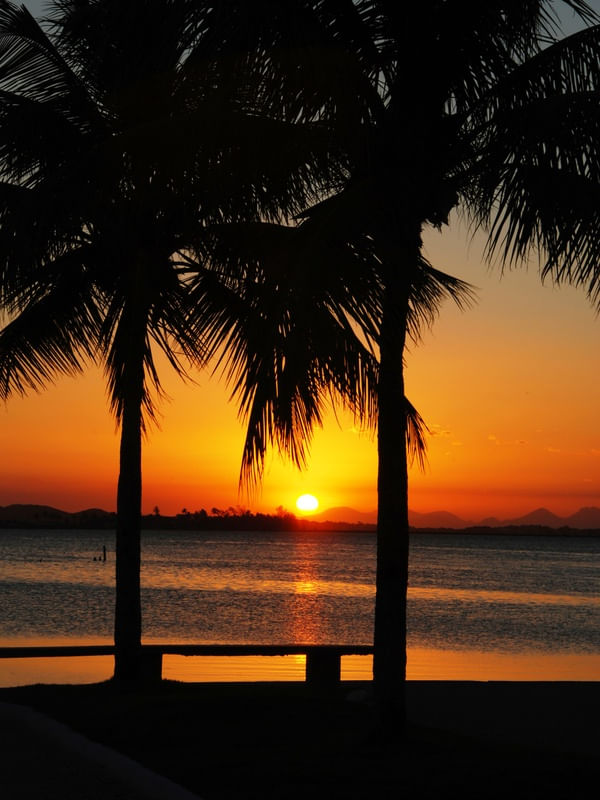 CENÁRIO QUE O PÔR DO SOL GOSTA