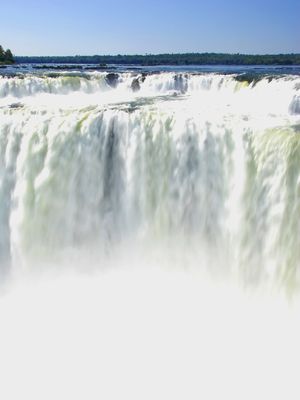 A FORÇA DAS CATARATAS