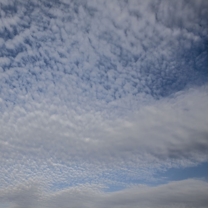 SOBRE NUVENS II