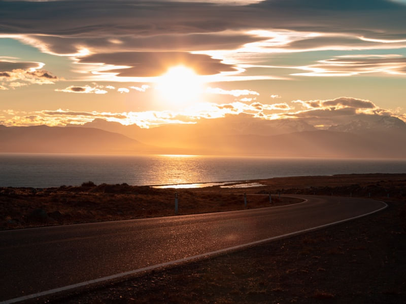 ESTRADA PARA O PÔR DO SOL