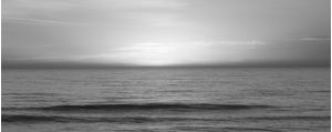BEACH MONOCHROME