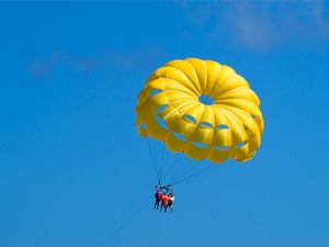 PARASAIL NO CARIBE