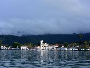 MEU OLHAR SOBRE PARATY