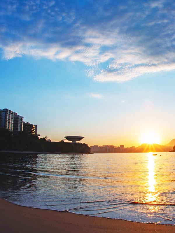 NATUREZA E ARQUITETURA EM HARMONIA