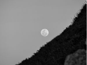 LUA E MONTANHA PB
