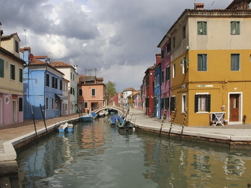 CASAS COLORIDAS NA ILHA DE BURANO