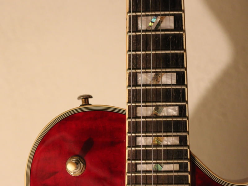 GUITARRA MODELO LES PAUL