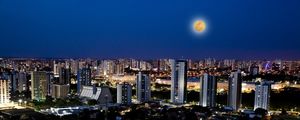 TERESINA SKYLINE FULL MOON