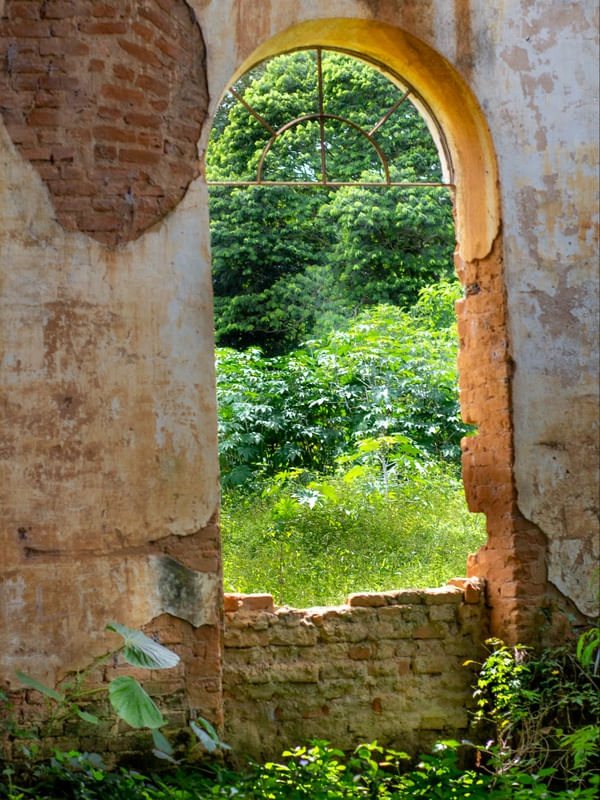 PORTAL EM RUINA LUZ