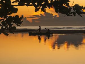 PESCA AO NASCER DO SOL NA LAGOA DE CARAPEBUS I