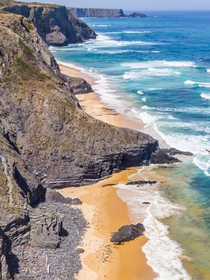 ONDAS E FALÉSIAS EM ARRIFANA, PORTUGAL 2