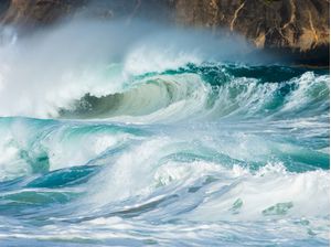 ELAS, AS ONDAS DE ITACOATIARA