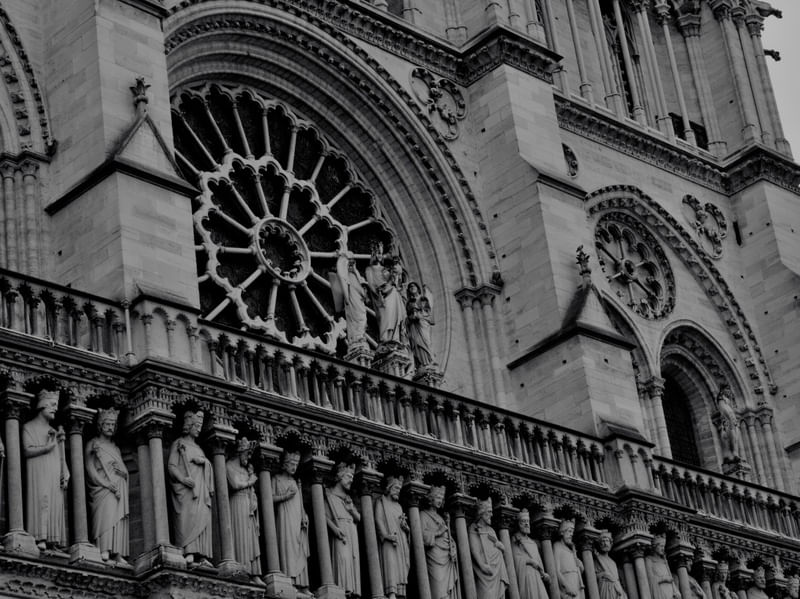DA SÉRIE PARIS: NOTRE-DAME (ROSÁCEA)