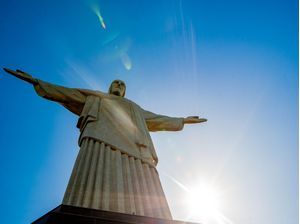 CRISTO OPEN ARMS