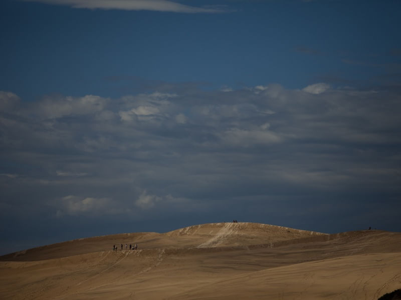NUVENS SOBRE AS DUNAS