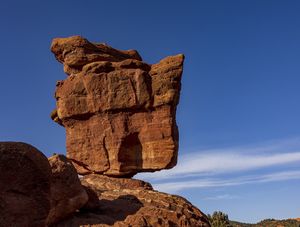 PEDRA CAI NAO CAI