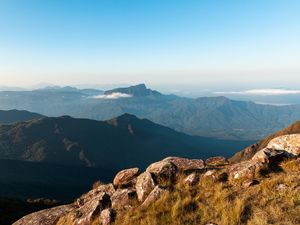 A BELEZA DO ALTO DAS MONTANHAS
