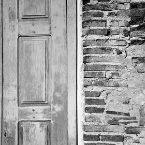 TEXTURA PAREDE ANTIGA P&B