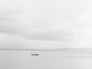 O BARCO MINIMALISTA