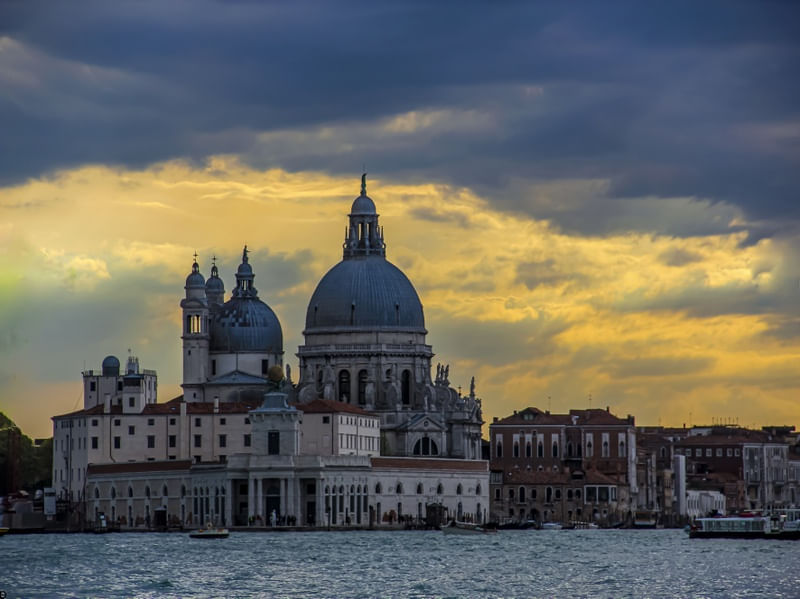 ENTARDECER EM VENEZA