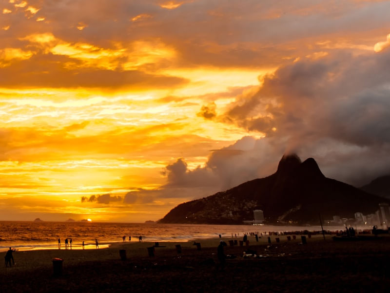 PÔR-DO-SOL IPANEMA