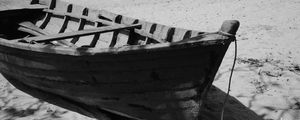 BARCO E REMO P&B