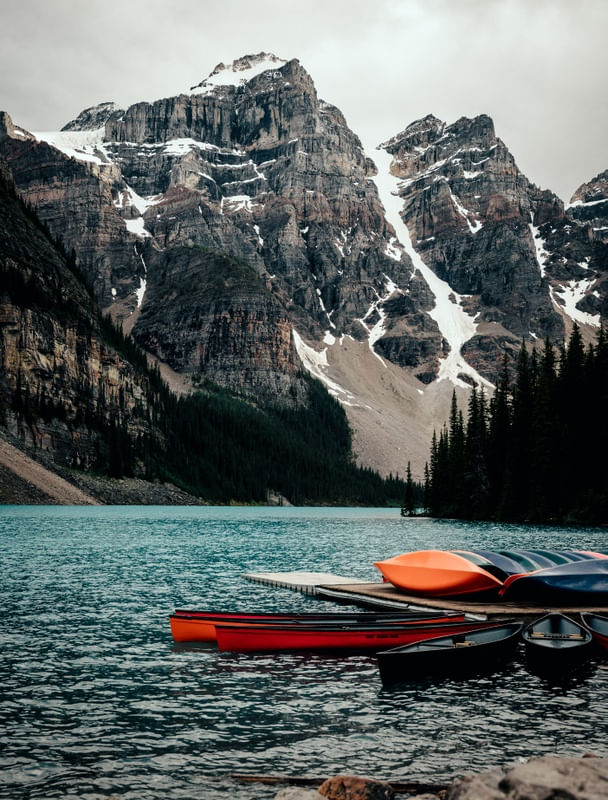 CANOAS NO LAKE MORAINE