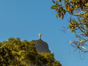 CRISTO E O RIO