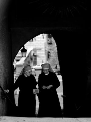 FREIRAS NO VATICANO