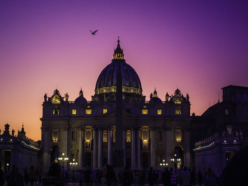 VATICANO AO POR DO SOL