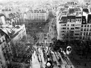 DA JANELA EM PARIS