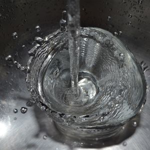 WATER SPLASH - LHB 03