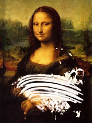MONA LISA WITH CAKE