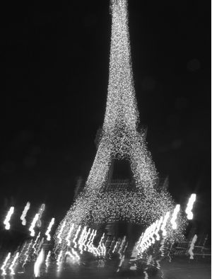 GLAM TOWER