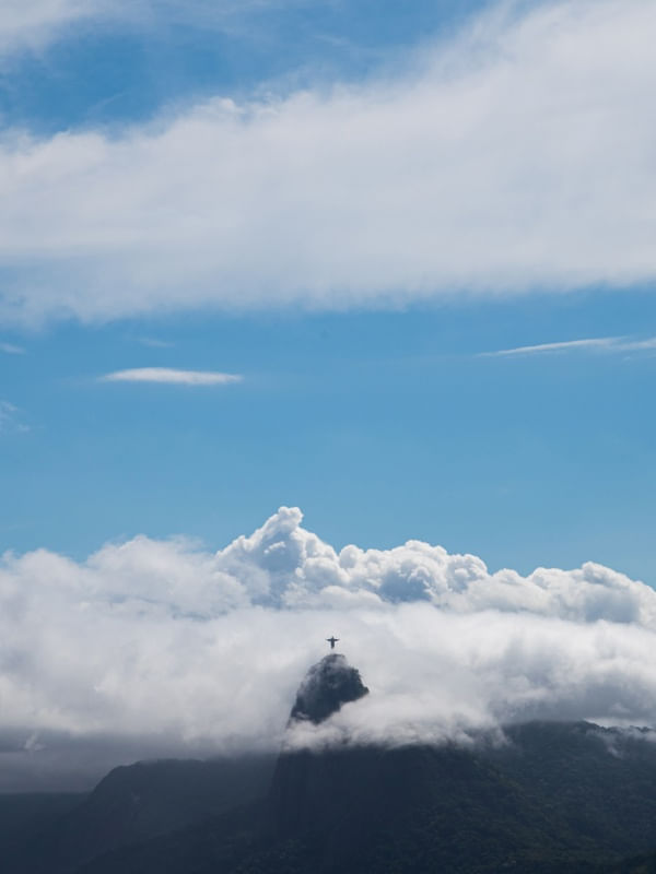 CRISTO NAS NUVENS 2