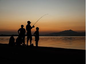 PESCA EM FAMÍLIA