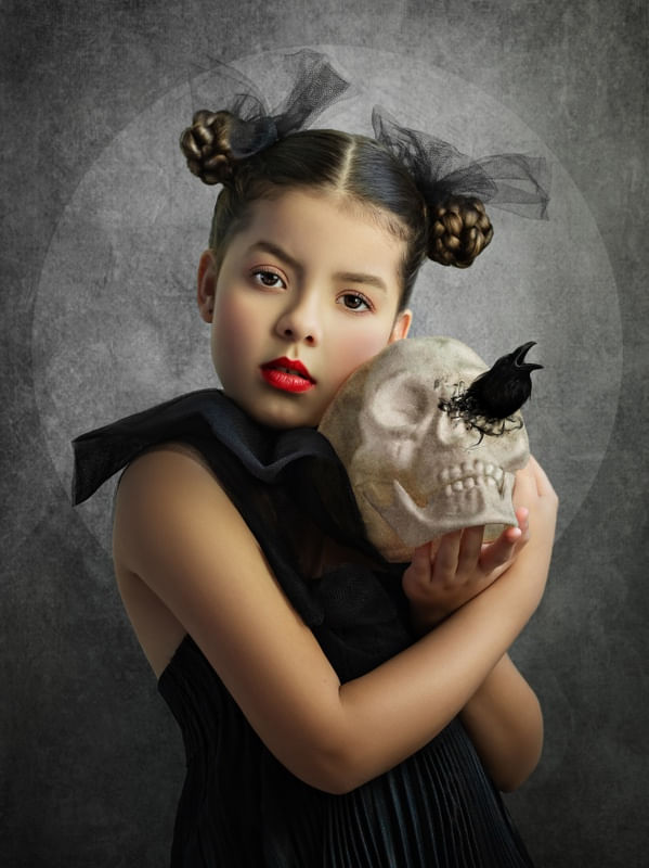 SKULL CROW GIRL