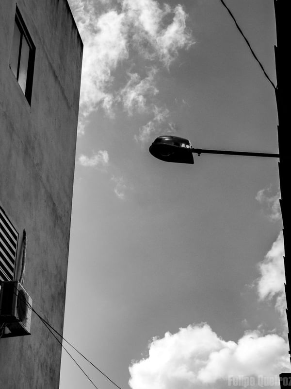 OLHE PRA SEMPRE PRA CIMA