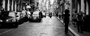 UMA RUA DE ROMA