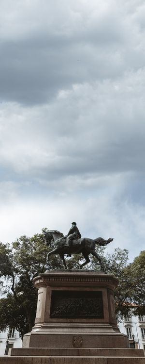 ESTÁTUA DO GEN. OSÓRIO (MARQUÊS DO HERVAL)