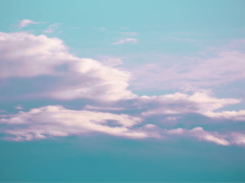 NUVENS ROSAS