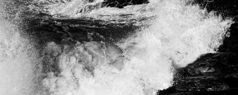 MAR NEGRO 1