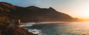 PRAINHA ACORDANDO