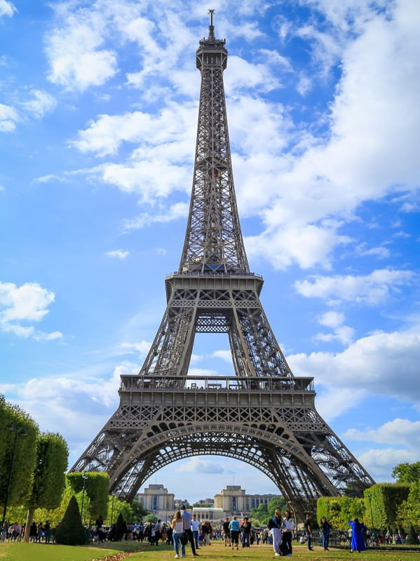 TOUR EIFFEL