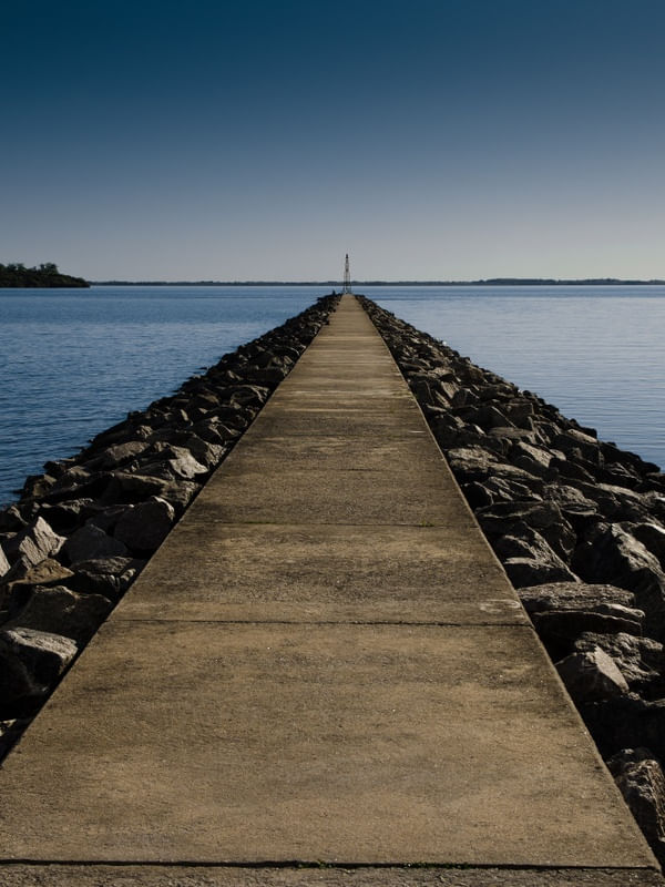 PIER EM CARMELO