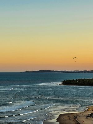POR DO SOL NA ILHA DO AMOR