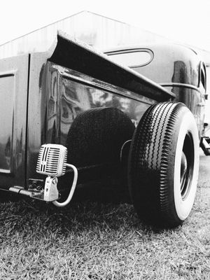 OLD SCHOOL HOT ROD