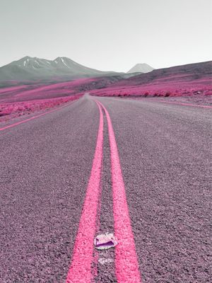 SURREAL DESERT ROAD